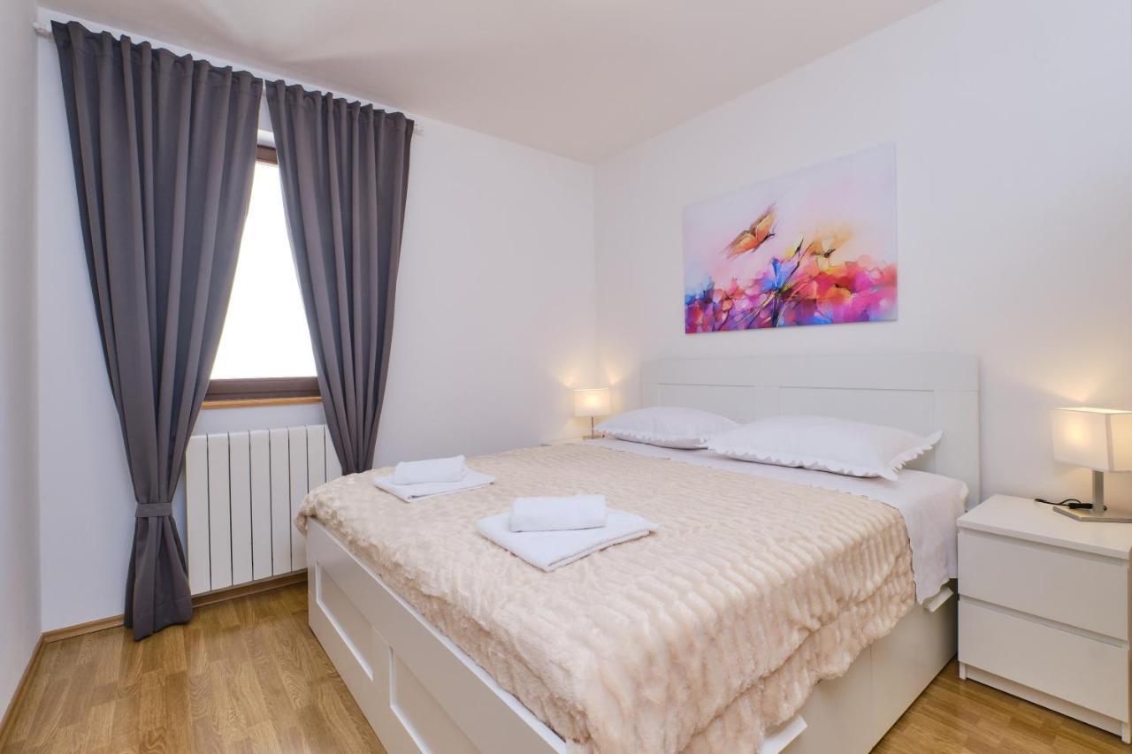 Apartment Budinic Mali Losinj Exterior photo