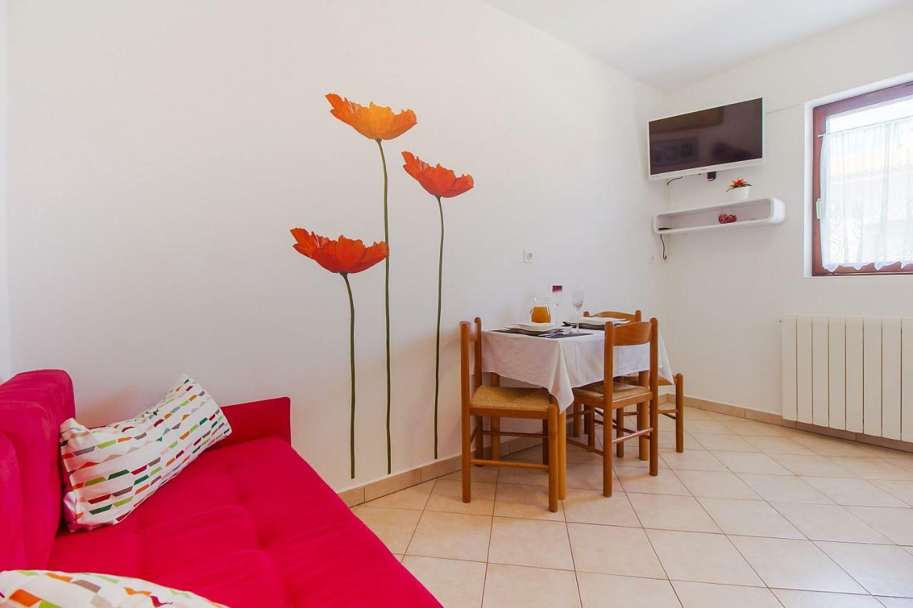 Apartment Budinic Mali Losinj Exterior photo