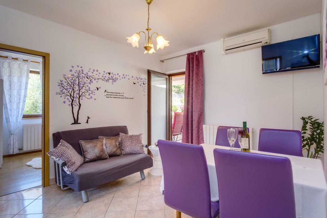 Apartment Budinic Mali Losinj Exterior photo